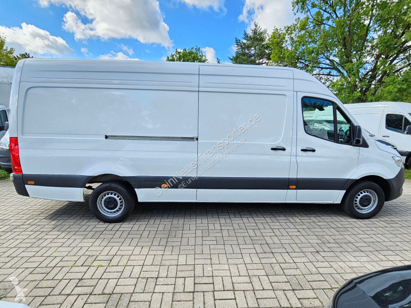 Mercedes 317 CDI...