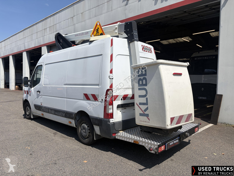 Samochód dostawczy Renault