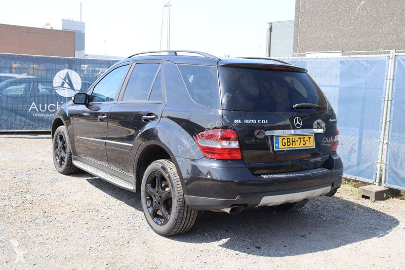 Furgoneta Mercedes ML320 4MATIC M-Klasse