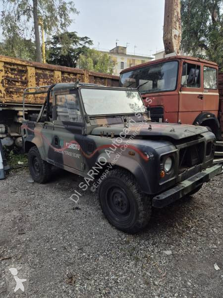 Samochód dostawczy Land Rover
