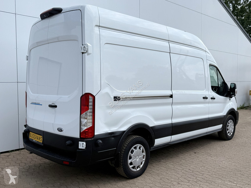 Nyttofordon Ford 68kWh 184PK L3H3 317km WLTP...