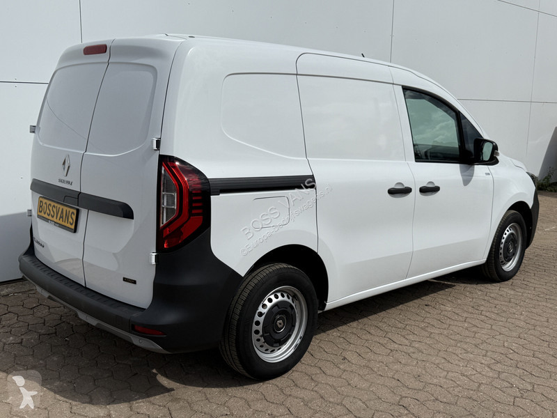 Furgoneta Renault E-Tech 45kWh 122PK L1...