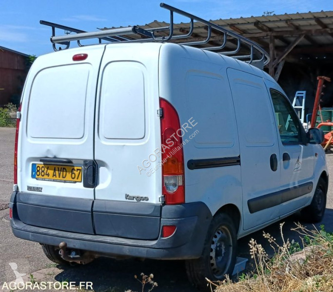 عربة نفعية Renault