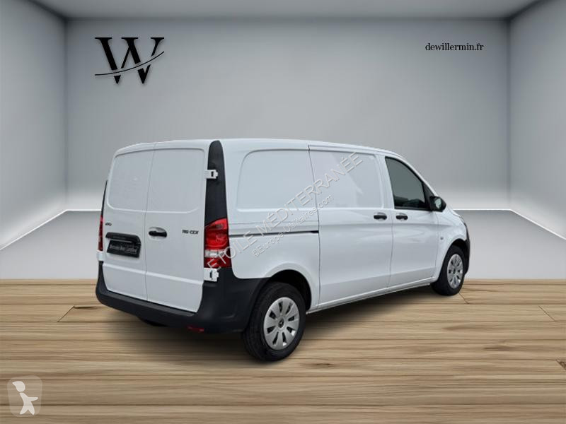 Véhicule utilitaire Mercedes Vito  Fourgon...