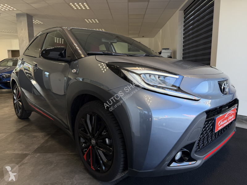 عربة نفعية Toyota AYGO X 1.0 VVT-I 72CH...
