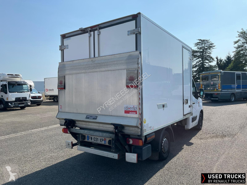 Samochód dostawczy Renault