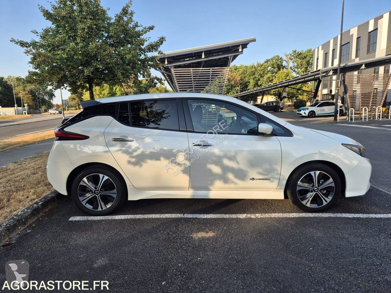 Samochód dostawczy Nissan LEAF