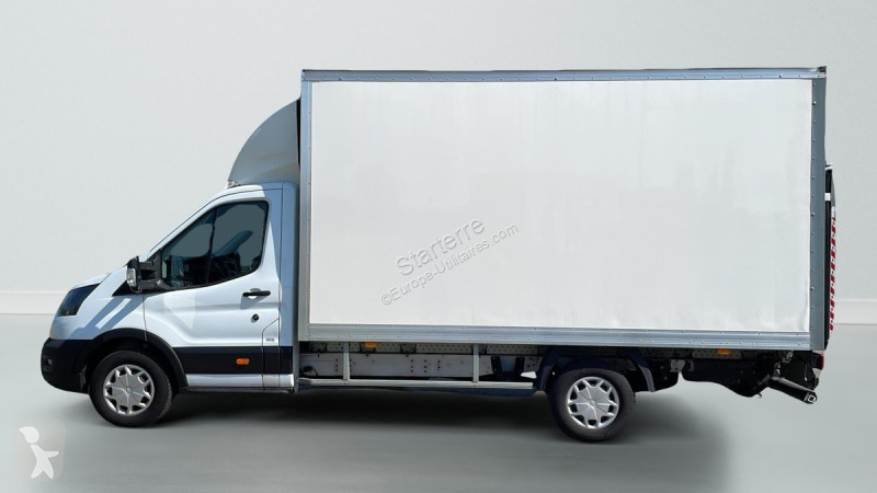 Véhicule utilitaire Ford Chassis Cabine