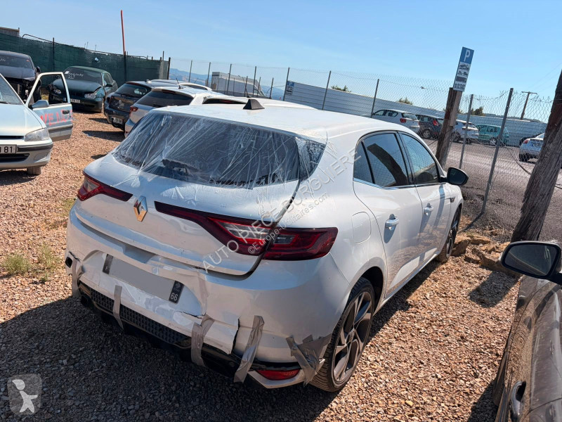 Véhicule utilitaire Renault Mégane IV 1.6...