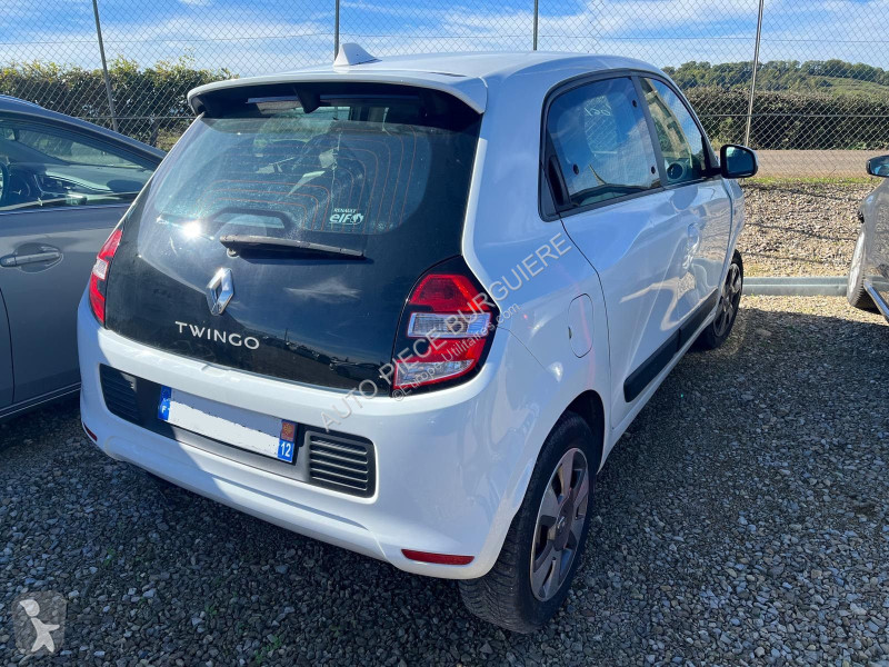 عربة نفعية Renault III 1.0i SCe 70 / HD162