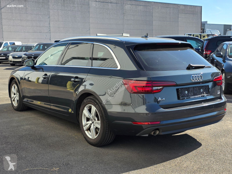 Úžitkové vozidlo Audi a4