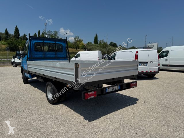Veicolo commerciale Iveco DAILY