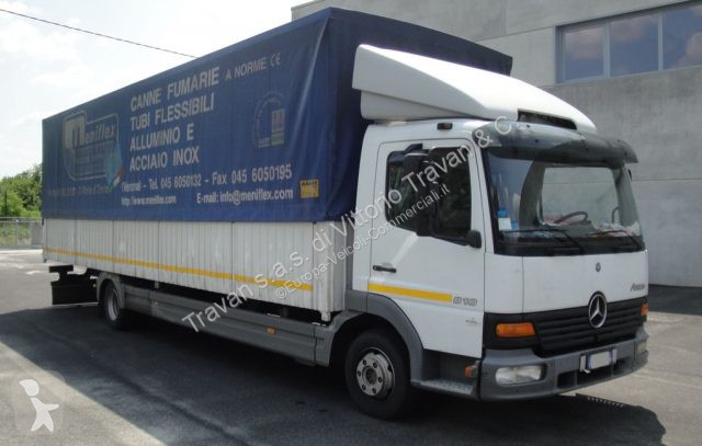 شاحنة Mercedes ATEGO