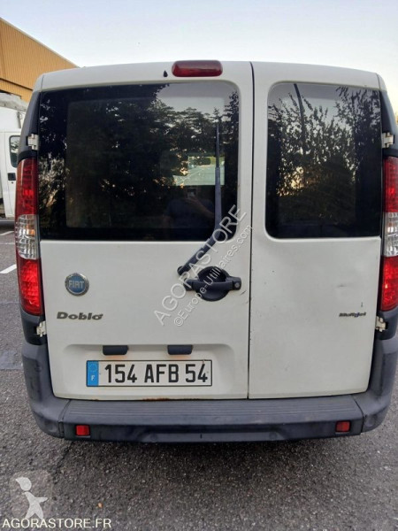 Furgoneta Fiat DOBLO