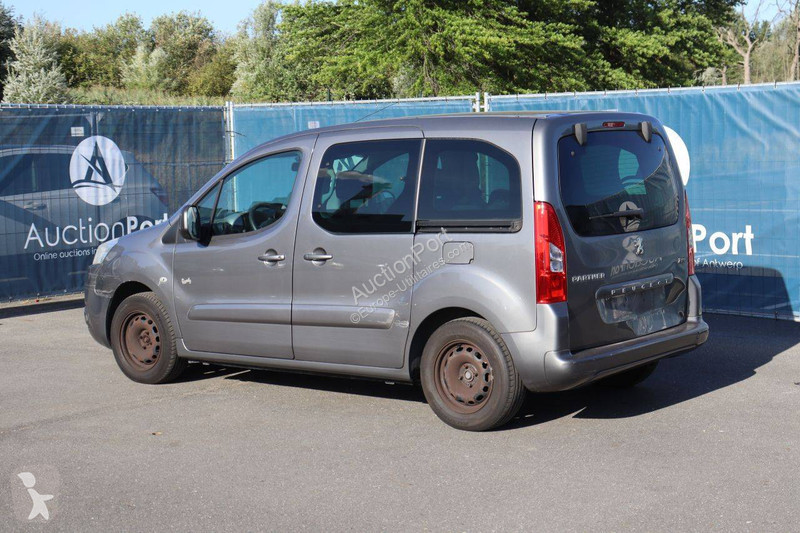 Véhicule utilitaire Peugeot