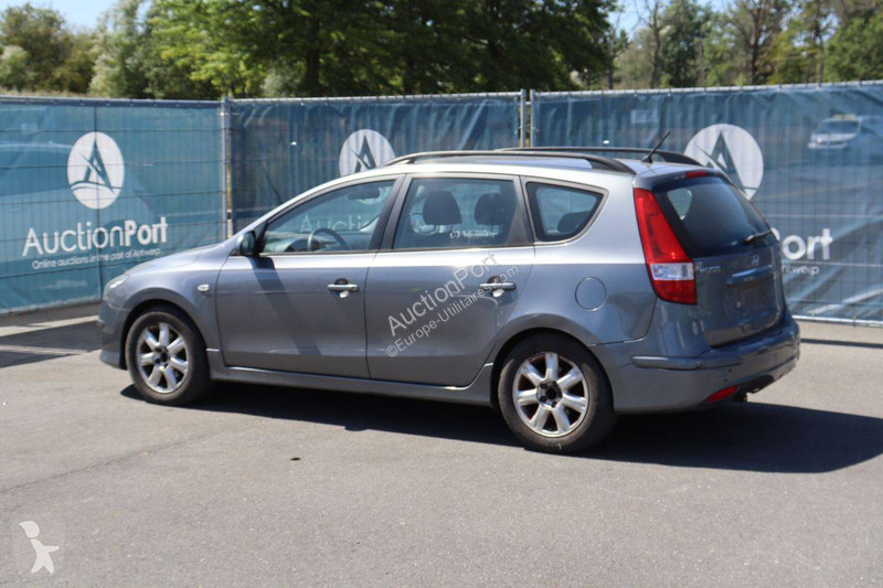 Samochód dostawczy Hyundai  I30CW