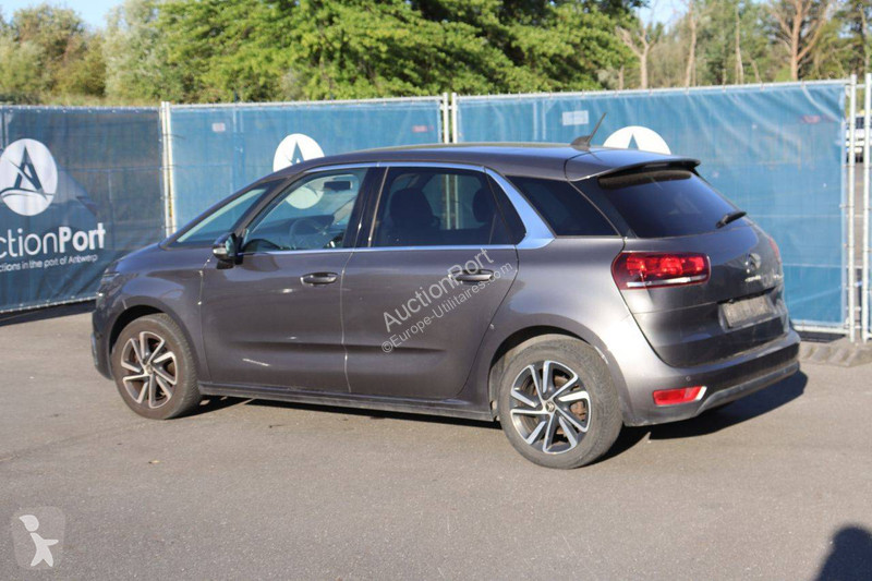 عربة نفعية Citroën