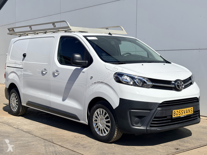 Furgoneta Toyota Worker 144PK L2 Automaat...
