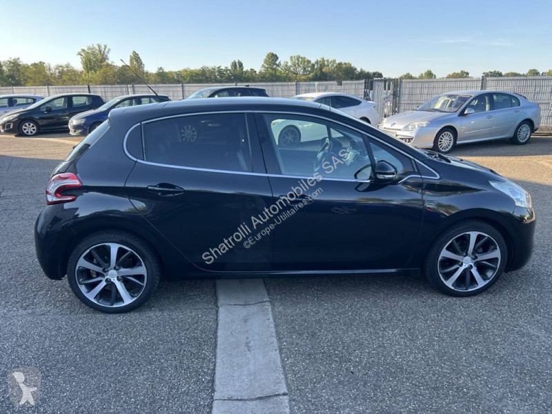 Peugeot 1.6 e-HDi 92ch 5cv Féline 1erMain 5Port...