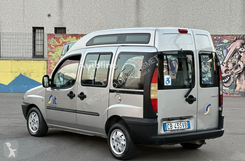Veicolo commerciale Fiat doblo uso disabili