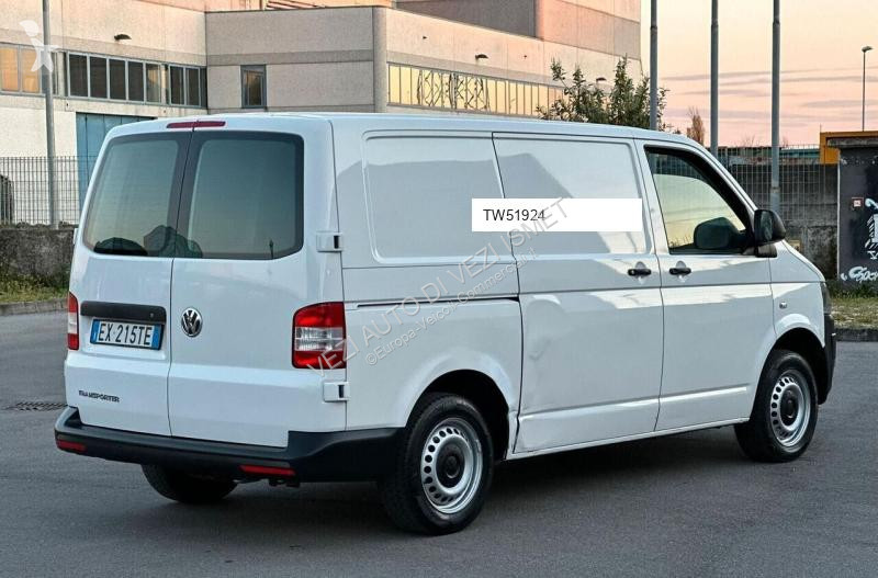 عربة نفعية Volkswagen
