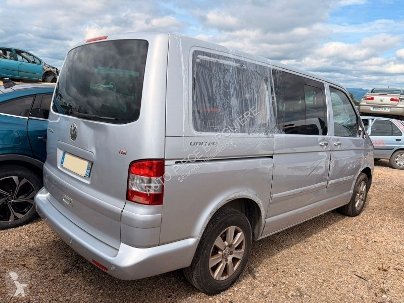 عربة نفعية Volkswagen 2.5 TDi 174 Multivan...