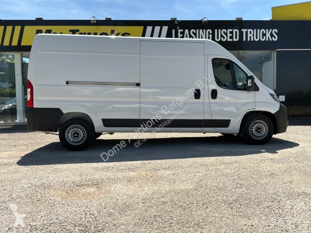 Furgoneta Peugeot BOXER L3H2 · 11