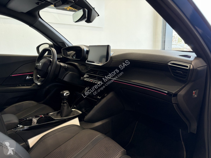 عربة نفعية Peugeot (2) PureTech 130 S&S GT