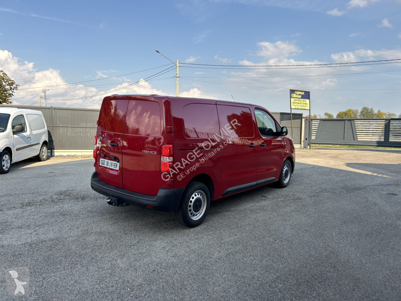 Véhicule utilitaire Toyota Proace Médium 2.0...