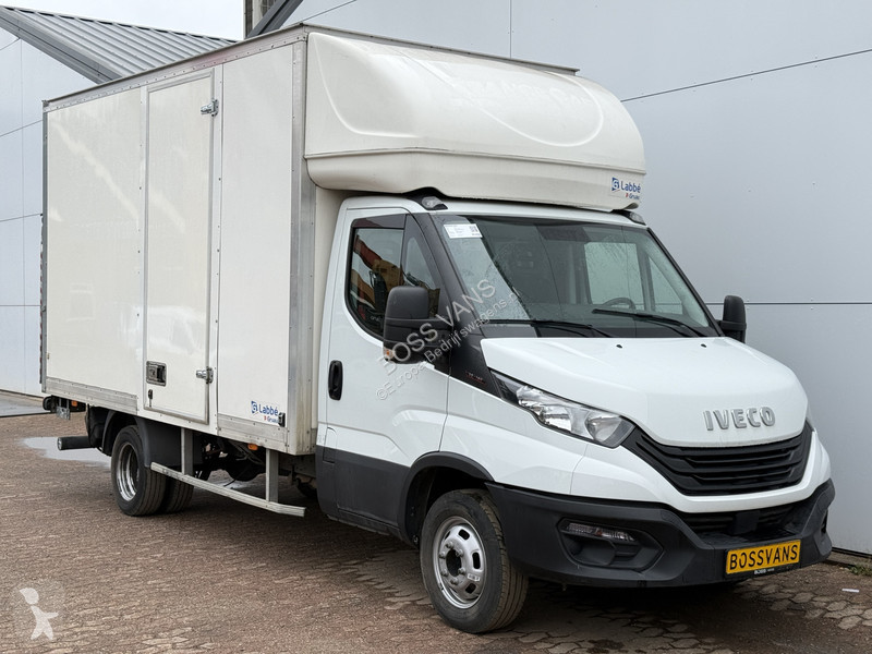 Autoutilitară Iveco 35C16 3.0 160PK Laadklep...