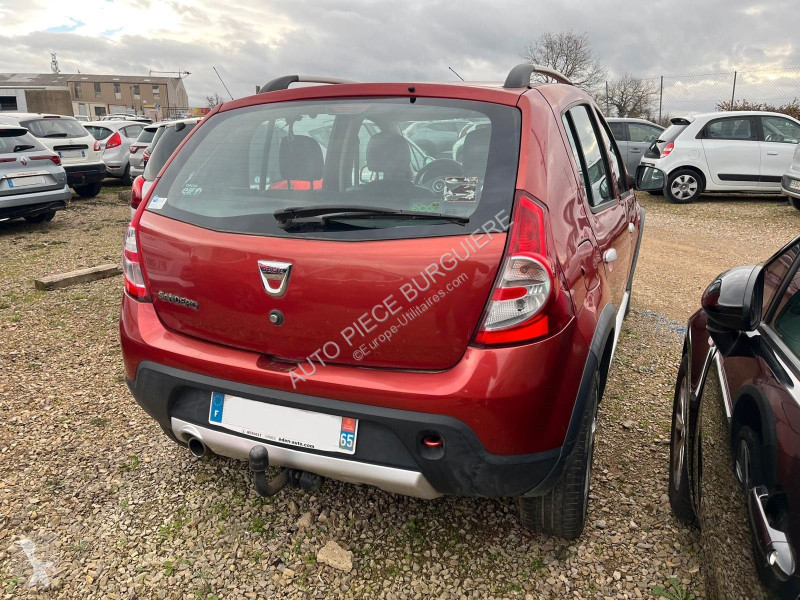 Véhicule utilitaire Dacia 1.5 DCi 90 Stepway /...