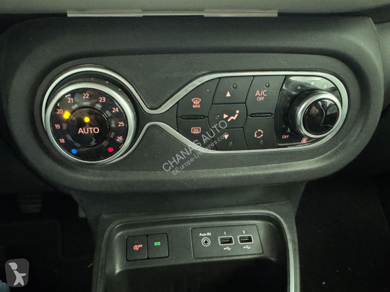 Véhicule utilitaire Renault 0.9 TCe 95 Intens