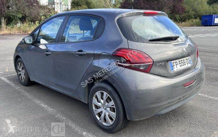 Véhicule utilitaire Peugeot