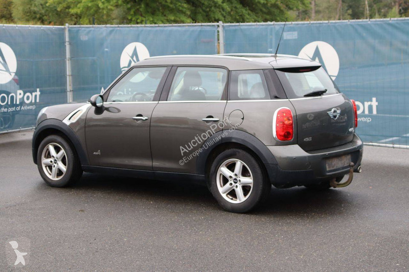 Furgoneta Mini R60