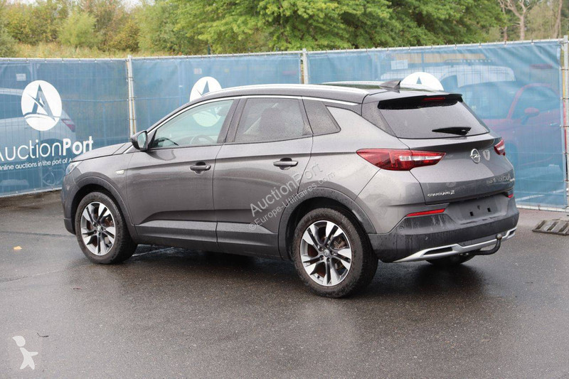 Véhicule utilitaire Opel