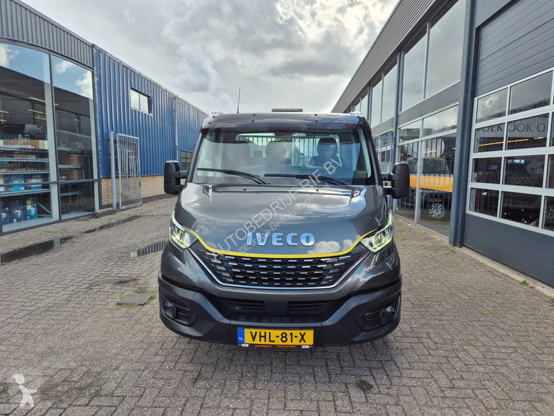 Furgoneta Iveco 35C18 N1/ Oprijwagen/ 2.3T...