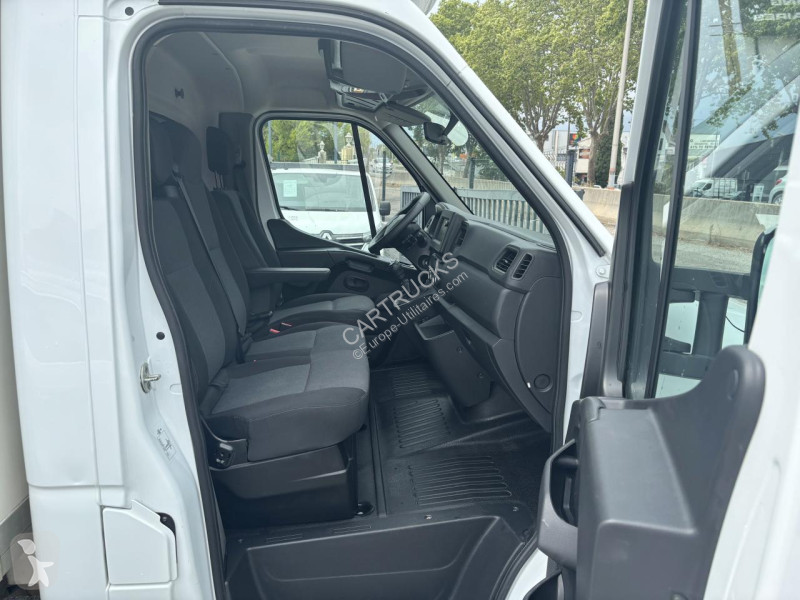 Véhicule utilitaire Renault MASTER F3500 L3 2.3...