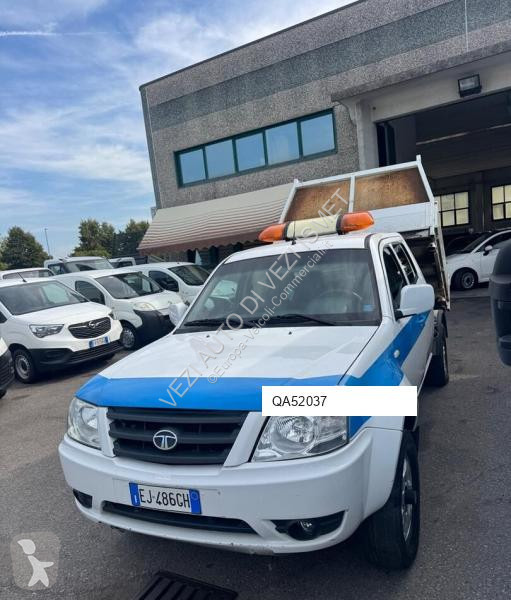 Véhicule utilitaire Tata doppia cabina...