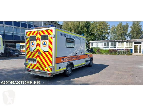 Véhicule utilitaire