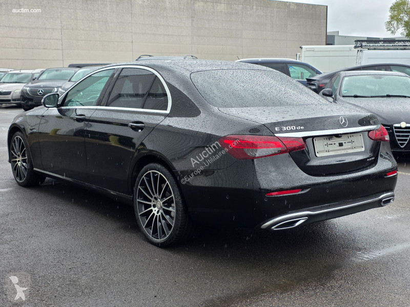 Furgoneta Mercedes e 300
