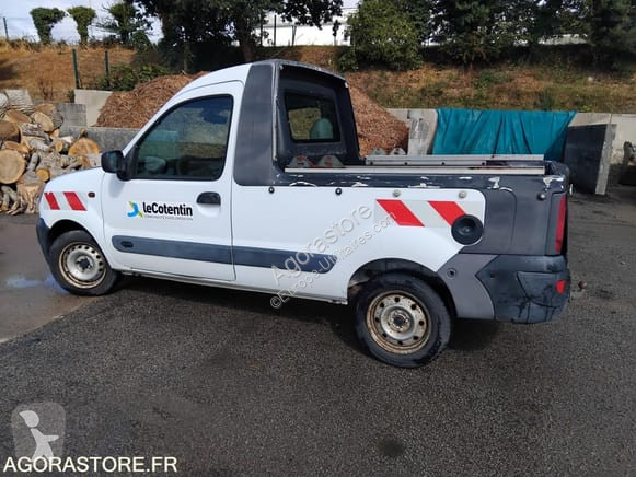 Véhicule utilitaire