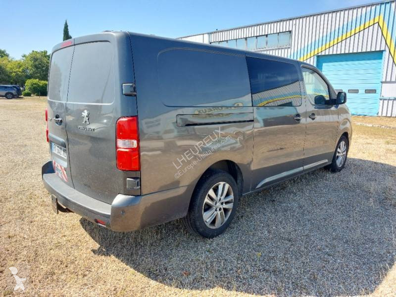 Véhicule utilitaire Peugeot