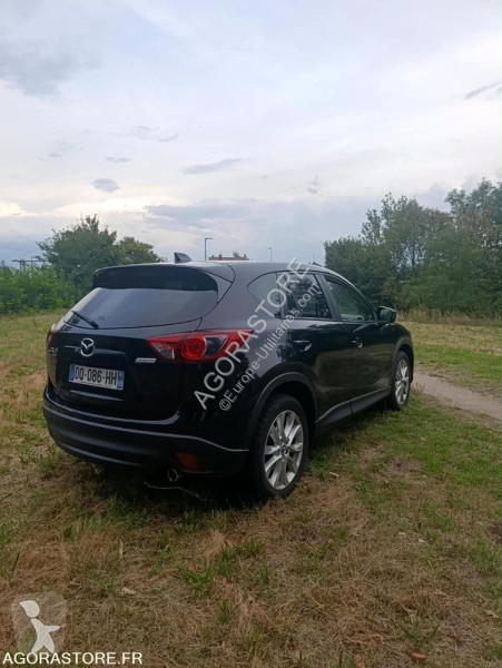 Véhicule utilitaire Mazda