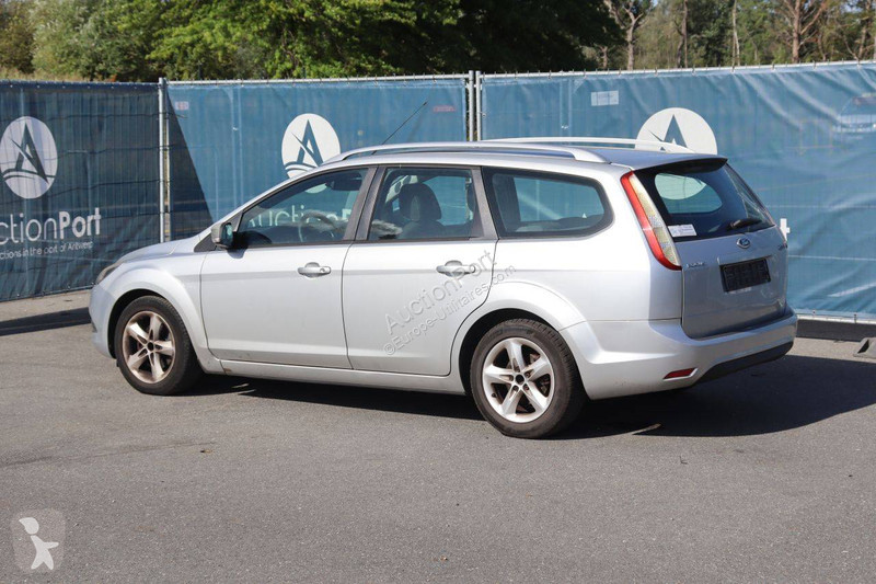 Véhicule utilitaire Ford