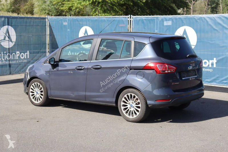 Véhicule utilitaire Ford  B-MAX