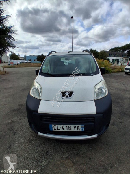 Véhicule utilitaire Peugeot BIPPER