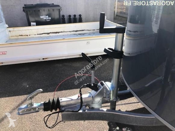 Véhicule utilitaire