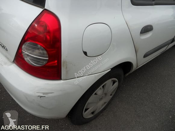 Véhicule utilitaire