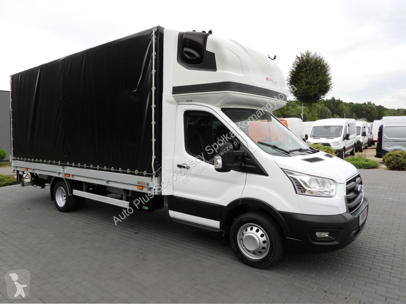 Véhicule utilitaire Ford  TRANSIT