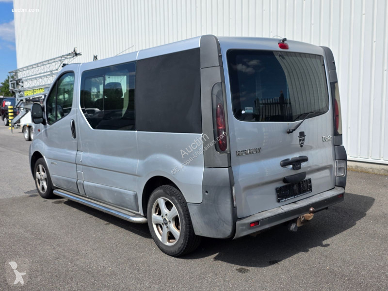 Véhicule utilitaire Renault trafic